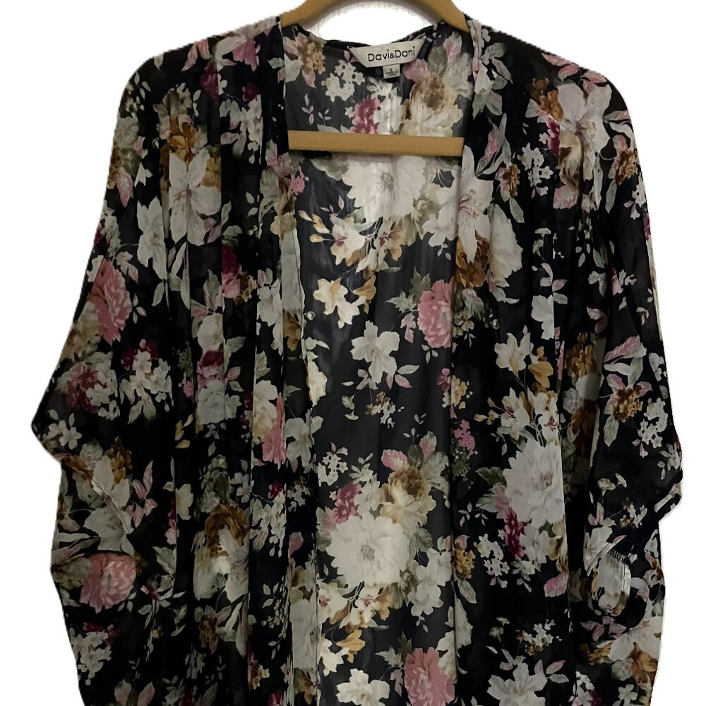 Davi & Dani Black with Floral Design Shrug Size L